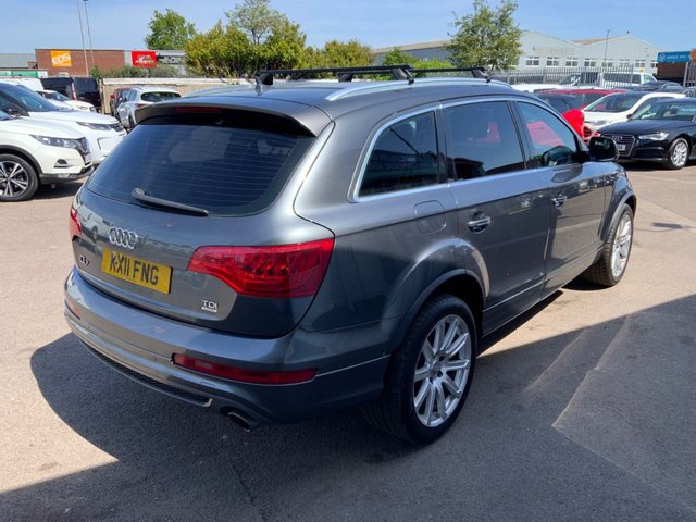 View our AUDI Q7