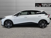 USED 2024 24 MG Mg4 64kWh Trophy Long Range Hatchback 5dr Electric Auto (203 ps) one owner from new - low miles