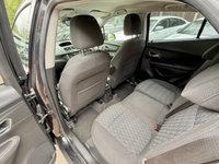 USED 2014 14 VAUXHALL MOKKA 1.7 CDTi Exclusiv SUV 5dr Diesel Manual 2WD Euro 5 (s/s) (130 ps) 