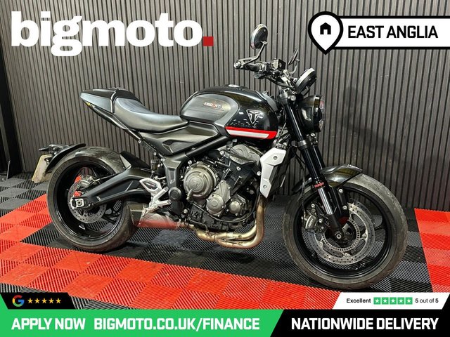 View our TRIUMPH Trident 660
