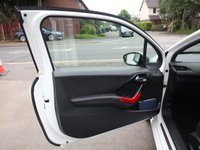 USED 2015 64 PEUGEOT 208 1.6 THP GTi Hatchback 3dr Petrol Manual Euro 5 (200 ps) * FULL HISTORY + BLUETOOTH *