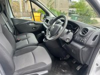 USED 2021 21 RENAULT TRAFIC 2.0 dCi ENERGY 28 Business Panel Van 5dr Diesel Manual SWB Standard Roof Euro 6 (s/s) (145 ps) 1 FORMER KEEPER, EURO 6 "NO VAT" CHOICE OF TWO