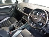 USED 2018 18 SKODA KAROQ 1.5 TSI Edition SUV 5dr Petrol Manual Euro 6 (s/s) (150 ps) HIGH SPECIFICATION KAROQ - COMES WITH A FULL SERVICE HISTORY + PANORAMIC GLASS SUNROOF + SATELLITE NAVIGATION +  DAB DIGITAL RADIO + BLUETOOTH CONNECTIVITY + APPS CONTROL + IN CAR ENTERTAINMENT WITH TOUCH SCREEN MEDIA DISPLAY + LEATHER MULTI FUNCTION STEERING WHEEL + AUTOMATIC FULL LED HEADLIGHTS + LED DAY TIME RUNNING LIGHTS + HILL HOLD START ASSIST + ECO START / STOP FUNCTION + ADAPTIVE CRUISE CONTROL + SELECTABLE DRIVING MODES + FRONT AND REAR PARKING SENSORS + PRIVACY GLASS + DUAL ZONE CLIMA