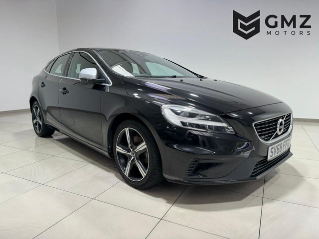 View our Volvo V40 2.0 T2 GPF R-Design Hatchback 5dr Petrol Manual Euro 6 (s/s) (122 ps)