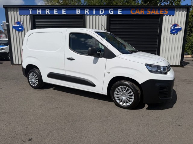 View our CITROEN BERLINGO