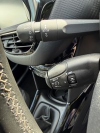 USED 2019 19 PEUGEOT 2008 1.2 PureTech Allure Premium Euro 6 (s/s) 5dr 