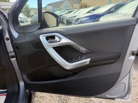 USED 2019 19 PEUGEOT 2008 1.2 PureTech Allure Premium Euro 6 (s/s) 5dr 