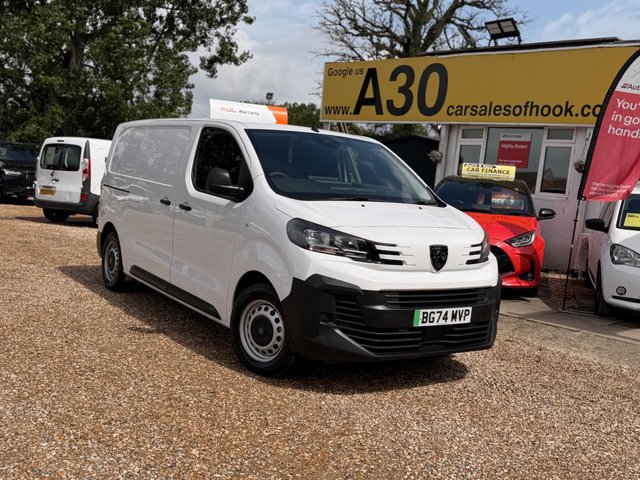 View our PEUGEOT E-EXPERT