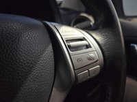 USED 2019 19 NISSAN NAVARA 2.3 dCi Tekna Pickup Double Cab 4dr Diesel Auto 4WD Euro 6 (190 ps) *LOW MILEAGE + ROLLER TOP*