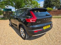 USED 2022 22 VOLVO XC40 1.5 T3 Momentum SUV 5dr Petrol Auto Euro 6 (s/s) (163 ps) 