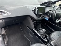 USED 2019 69 PEUGEOT 2008 1.5 BlueHDi GT Line SUV 5dr Diesel Manual Euro 6 (s/s) (100 ps) + SERVICE HISTORY + 17" ALLOY WHEELS + FIVE (5) SPEED MANUAL GEARBOX + DAYTIME RUNNING LIGHTS + SATELLITE NAVIGATION + 1/2 LEATHER SEATS + AUTO HEADLIGHTS + REAR PARKING SENSORS + REAR CAMERA + DUAL CLIMATE CONTROL + CRUISE CONTROL + BLUETOOTH / TELEPHONE PREPARATION + RADIO / USB / DAB / MP3 PLAYER + MUCH MUCH MORE...