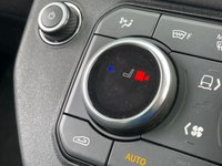 USED 2020 70 LAND ROVER DEFENDER 2.0 Si4 SE SUV 5dr Petrol Auto 4WD Euro 6 (s/s) (300 ps) 