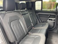 USED 2020 70 LAND ROVER DEFENDER 2.0 Si4 SE SUV 5dr Petrol Auto 4WD Euro 6 (s/s) (300 ps) 
