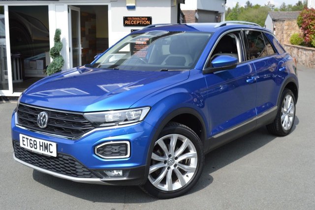 View our VOLKSWAGEN T-ROC