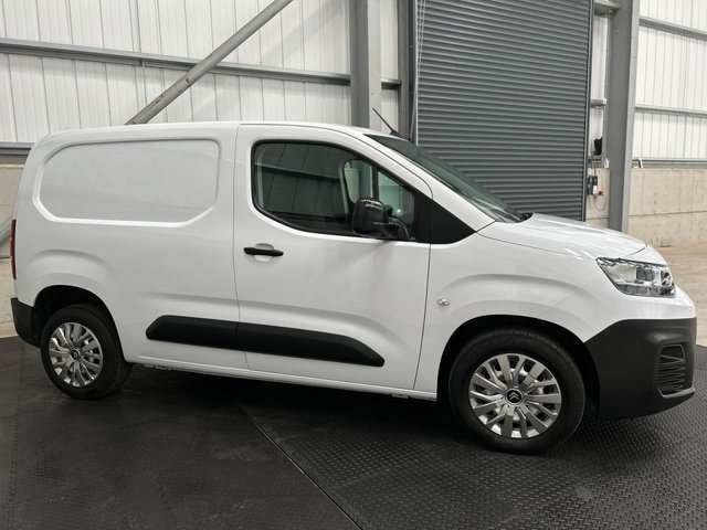 View our CITROEN BERLINGO