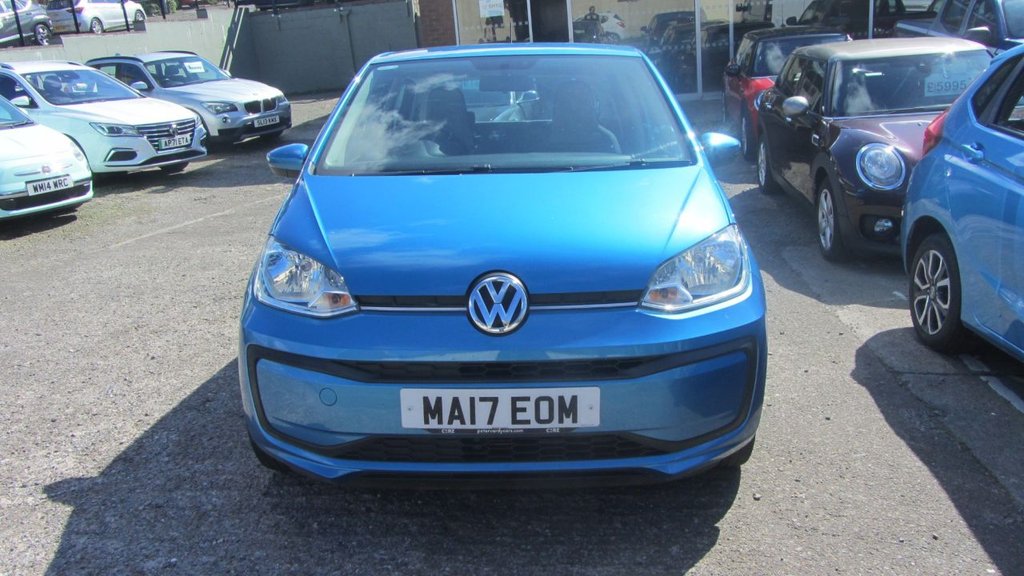 2017 Volkswagen up! 1.0 Move Up 5d