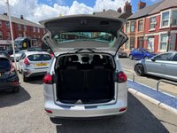 USED 2016 16 VAUXHALL ZAFIRA TOURER 1.6 CDTi ecoFLEX SRi MPV 5dr Diesel Manual Euro 6 (s/s) (136 ps) ONLY &pound;35 ROAD TAX 7 SEATER 62.7 MPG