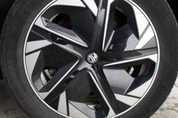 USED 2023 23 MG Mg4 64kWh SE Long Range Hatchback 5dr Electric Auto (203 ps) 1 OWNER, PARKING SENSORS