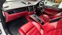 USED 2014 14 PORSCHE MACAN 3.6T V6 Turbo SUV 5dr Petrol PDK 4WD Euro 6 (s/s) (400 ps) A FINE EXAMPLE THROUGHOUT
