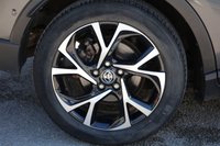 USED 2021 21 TOYOTA C-HR 2.0 VVT-h GPF Design SUV 5dr Petrol Hybrid CVT Euro 6 (s/s) (184 ps) 