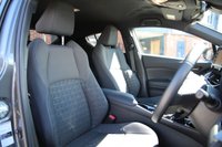 USED 2021 21 TOYOTA C-HR 2.0 VVT-h GPF Design SUV 5dr Petrol Hybrid CVT Euro 6 (s/s) (184 ps) 