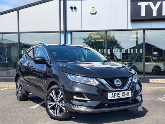 View our NISSAN QASHQAI