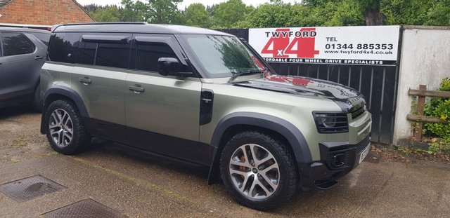 View our LAND ROVER DEFENDER