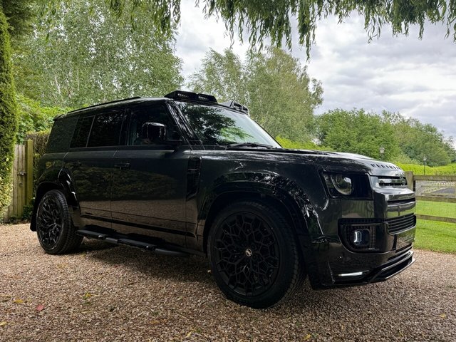 View our LAND ROVER DEFENDER 110