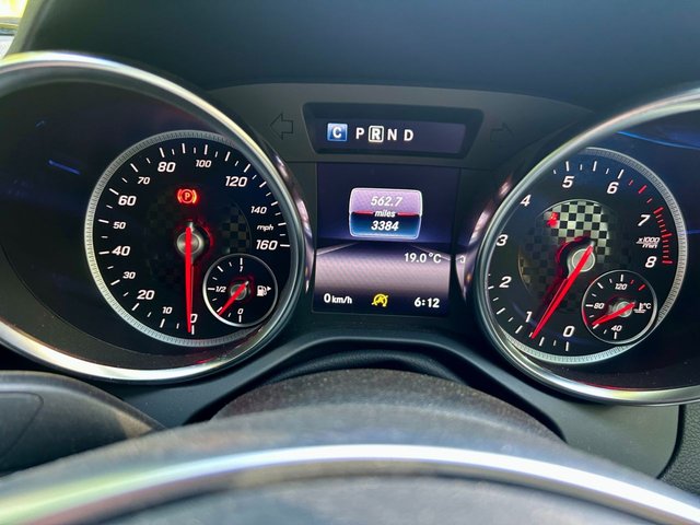 View our MERCEDES-BENZ SLC