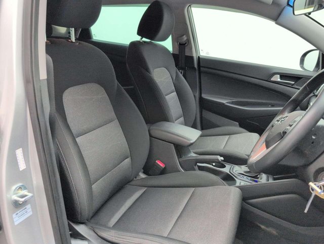 USED 2020 70 HYUNDAI TUCSON 1.6 Tucson SE Nav TGDi 2WD Semi-Auto 5dr CLICK+COLLECT / HOME DELIVERY