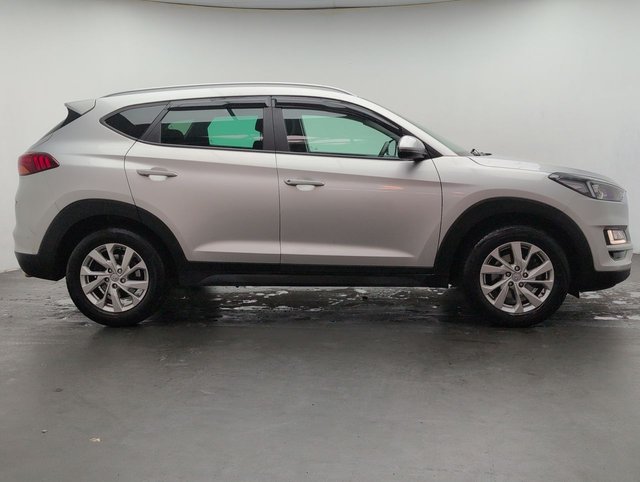 USED 2020 70 HYUNDAI TUCSON 1.6 Tucson SE Nav TGDi 2WD Semi-Auto 5dr CLICK+COLLECT / HOME DELIVERY