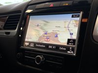 USED 2014 P VOLKSWAGEN TOUAREG 3.0 TDI V6 BlueMotion Tech SE SUV 5dr Diesel Tiptronic 4WD Euro 5 (s/s) (245 ps) 