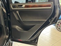 USED 2014 P VOLKSWAGEN TOUAREG 3.0 TDI V6 BlueMotion Tech SE SUV 5dr Diesel Tiptronic 4WD Euro 5 (s/s) (245 ps) 