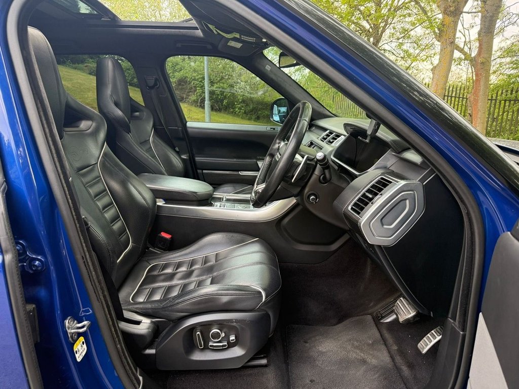 USED 2015 65 LAND ROVER RANGE ROVER SPORT SVR 5.0 V8 Autobiography Dynamic SUV 5dr Petrol Auto 4WD Euro 6 (s/s) (510 ps) 
