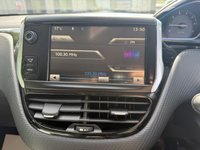 USED 2014 14 PEUGEOT 2008 2014/14 1.2 VTi Allure SUV 5dr Petrol Manual Euro 5 (82 ps), Only 32000 Miles ************* ONLY 32000 MILES ************