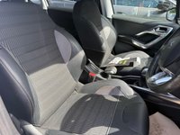 USED 2014 14 PEUGEOT 2008 2014/14 1.2 VTi Allure SUV 5dr Petrol Manual Euro 5 (82 ps), Only 32000 Miles ************* ONLY 32000 MILES ************