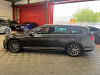 USED 2022 71 VOLKSWAGEN PASSAT 2.0 TDI EVO R-Line Estate 5dr Diesel DSG Euro 6 (s/s) (150 ps) 18"ALLOYS+FHTD SEATS+SAT NAV+DAB