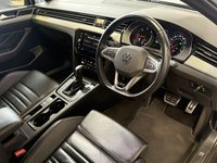 USED 2022 71 VOLKSWAGEN PASSAT 2.0 TDI EVO R-Line Estate 5dr Diesel DSG Euro 6 (s/s) (150 ps) 18"ALLOYS+FHTD SEATS+SAT NAV+DAB