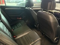 USED 2022 71 VOLKSWAGEN PASSAT 2.0 TDI EVO R-Line Estate 5dr Diesel DSG Euro 6 (s/s) (150 ps) 18"ALLOYS+FHTD SEATS+SAT NAV+DAB