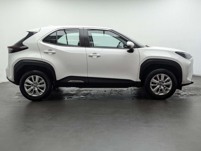 USED 2024 24 TOYOTA YARIS CROSS 1.5 Yaris Cross Icon HEV Auto 5dr CLICK+COLLECT / HOME DELIVERY