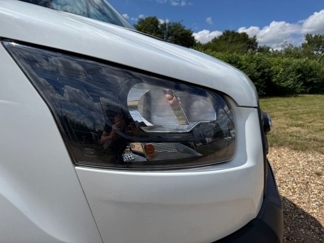 View our FORD TRANSIT