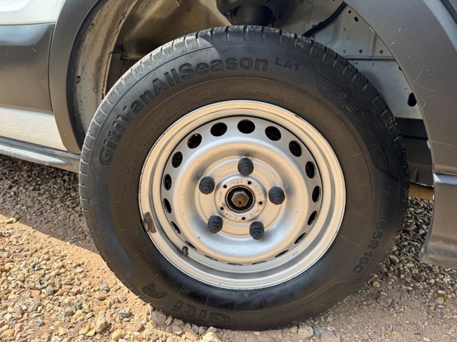 View our FORD TRANSIT