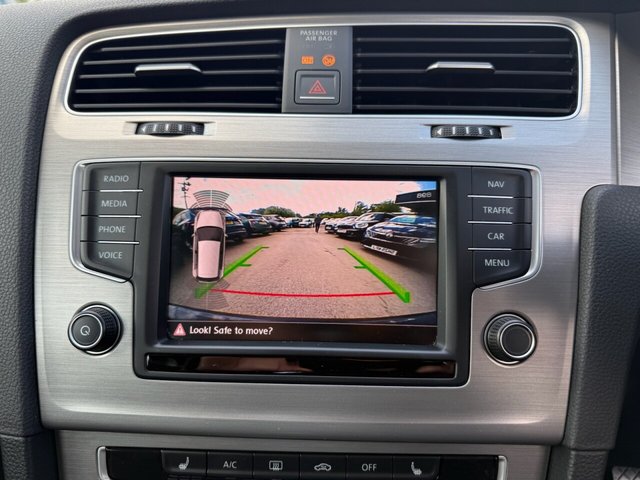 View our VOLKSWAGEN GOLF