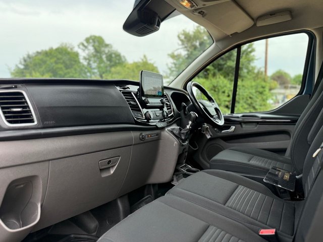 View our FORD TRANSIT CUSTOM