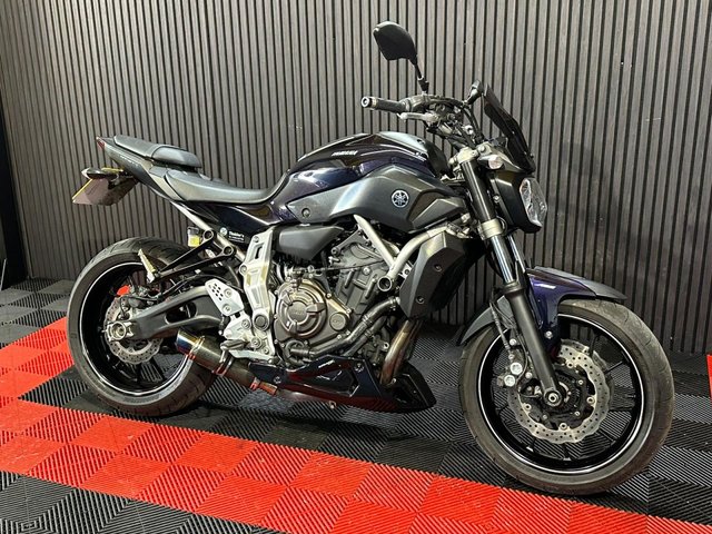 View our YAMAHA MT-07