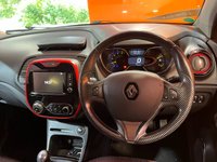 USED 2015 15 RENAULT CAPTUR 1.5 dCi ENERGY Signature SUV 5dr Diesel Manual Euro 5 (s/s) (90 ps) 17" Alloys. Camera. Cruise.