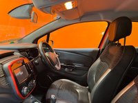 USED 2015 15 RENAULT CAPTUR 1.5 dCi ENERGY Signature SUV 5dr Diesel Manual Euro 5 (s/s) (90 ps) 17" Alloys. Camera. Cruise.