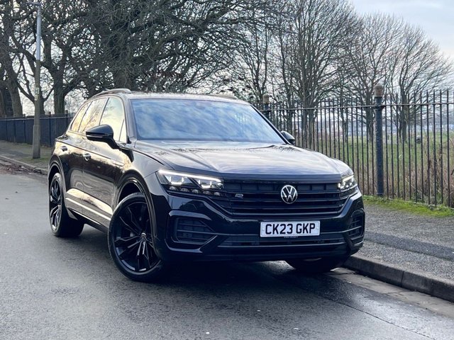 View our Volkswagen Touareg 3.0 TDI V6 Black Edition SUV 5dr Diesel Tiptronic 4Motion Euro 6 (s/s) (286 ps)