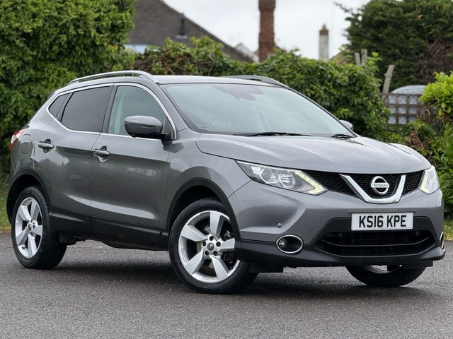 View our Nissan Qashqai 1.5 dCi N-Connecta SUV 5dr Diesel Manual 2WD Euro 6 (s/s) (110 ps)