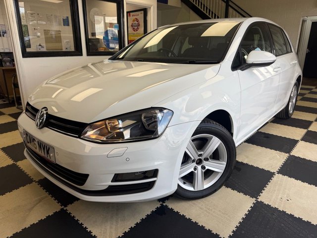 View our VOLKSWAGEN GOLF